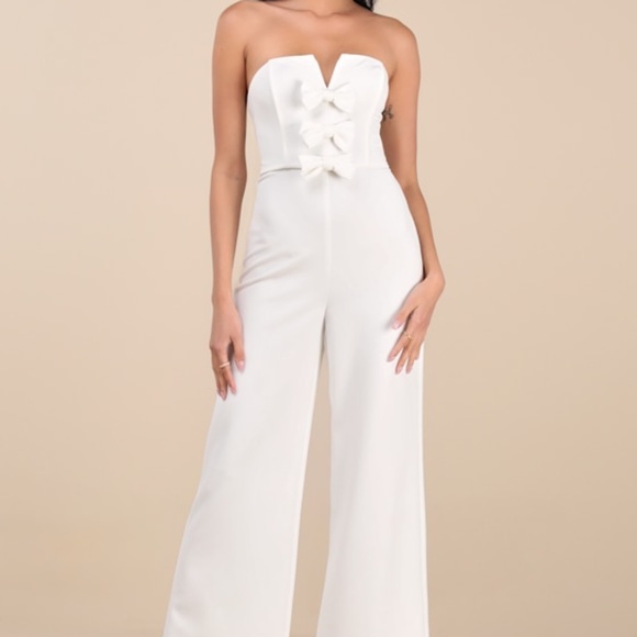 Lulus Opulent Outlook White Bow Strapless Wide-leg Jumpsuit - Size L - Picture 1 of 1